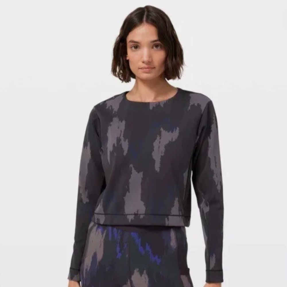 RARE Luxe LULULEMON x Robert Geller Take the Moment Longsleeve Sweatshirt